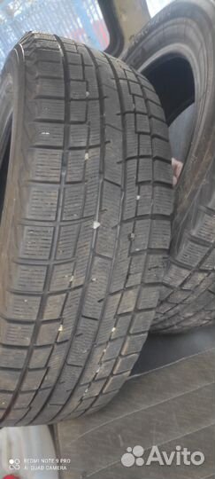 Yokohama 126S 205/60 R16 и 215/65 R16 64Q
