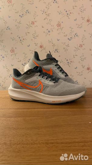 Кроссовки nike