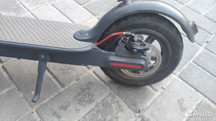 Электросамокат xiaomi m365 pro