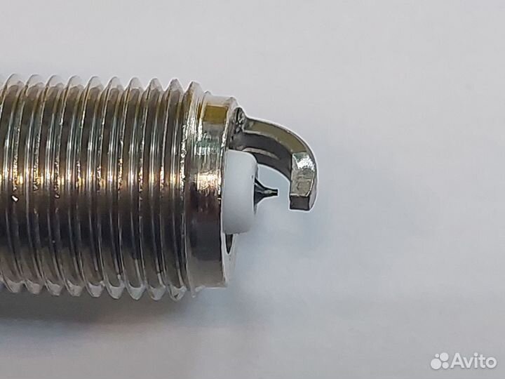 Свечи иридиевые Denso IK22, 5310