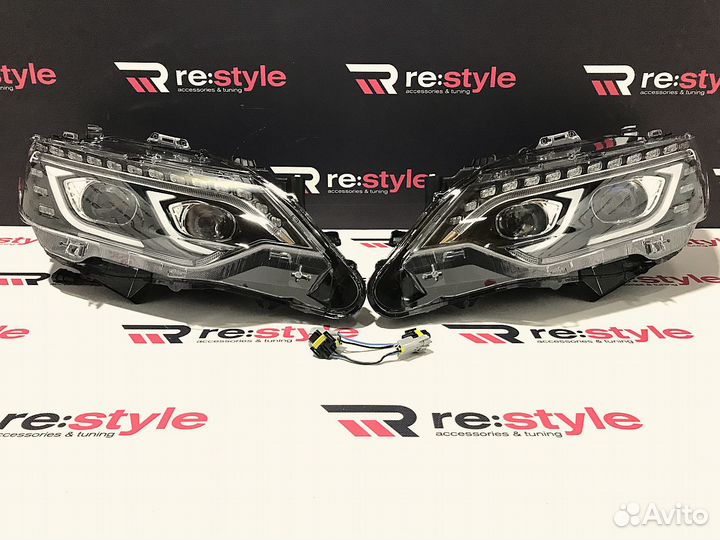 Фары Toyota Camry 55 14-17г Mercedes style