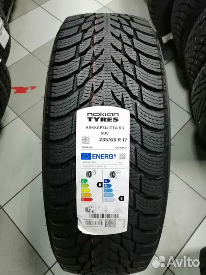Nokian Tyres Hakkapeliitta R3 SUV 235/65 R17 108R
