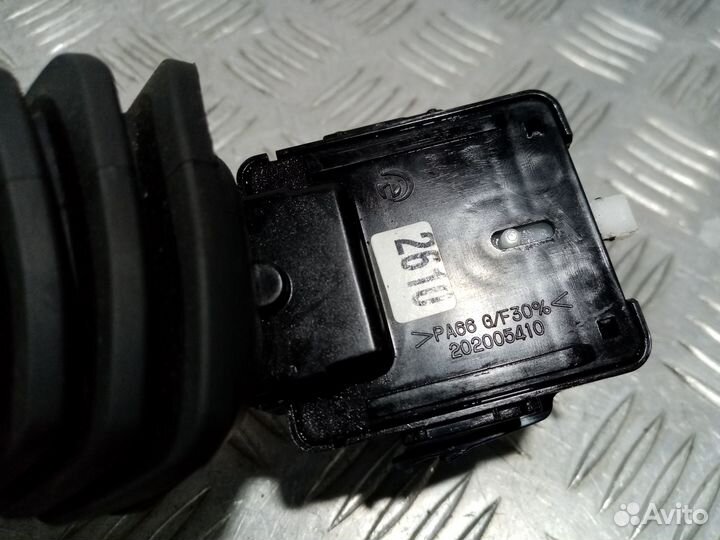 Б/У Переключатель поворотов подрулевой#001