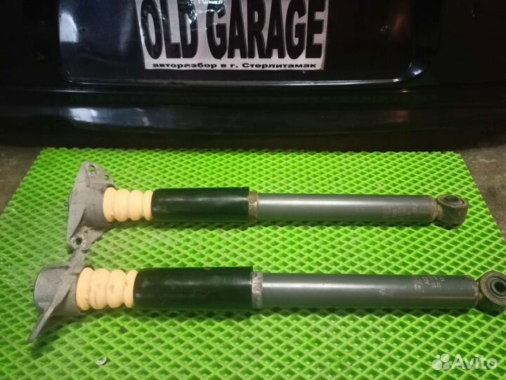 Амортизаторы задние