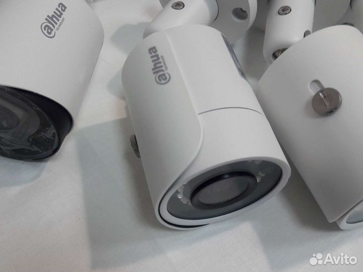 Видеонаблюдение 4Мп регистратор Dahua 8 камер