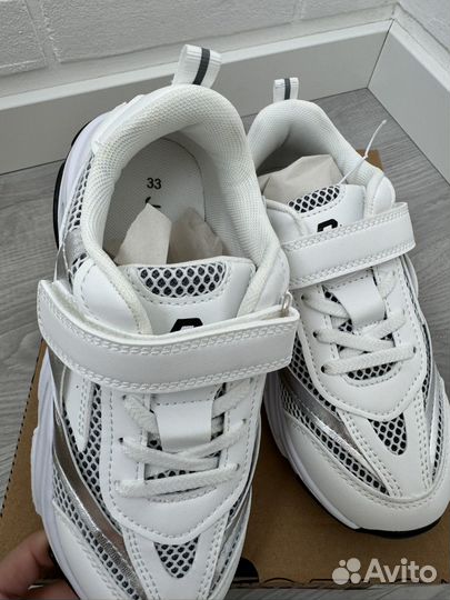 Новые кроссовки32,33,35, 36 jomoto для девочки