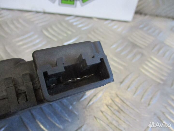 Моторчик заслонки отопителя FAW Besturn B50 12г