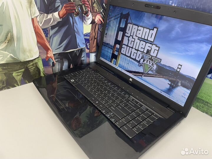 Большой ноубук Dns i5/6gb/SSD/17.3