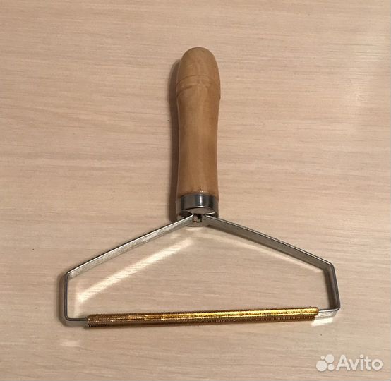 Скребок для удаления катышков