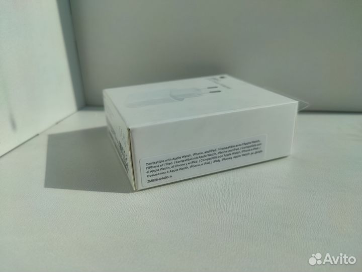 Адаптер питания Apple USB-C 20W оригинал