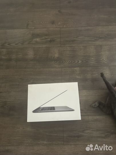 Apple macbook pro 15 2018