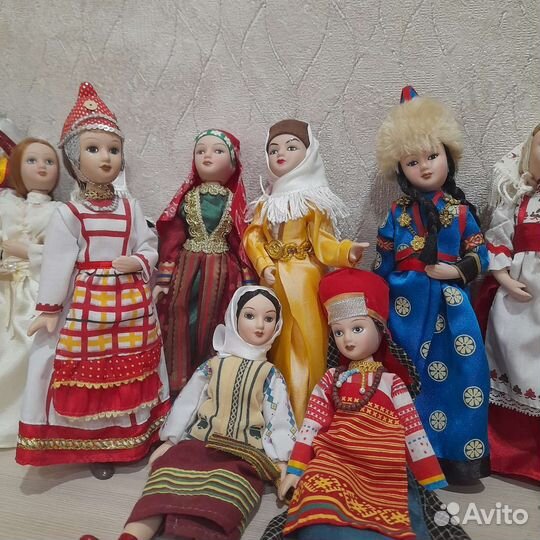 Куклы в народных костюмах деагостини