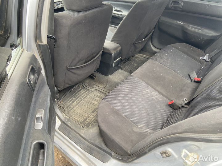 Салон Лансер 9