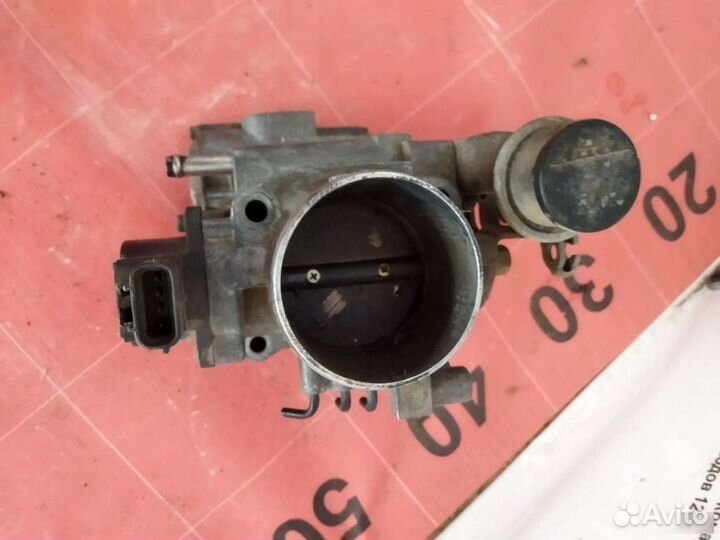 Дроссельная заслонка Toyota