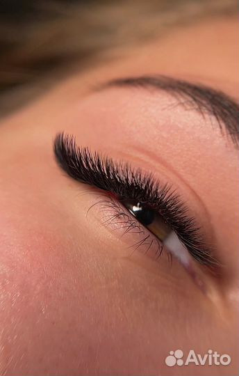 Наращивание ресниц за 1.5 часа