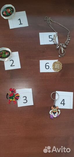 Броши колье значок кулон брелок