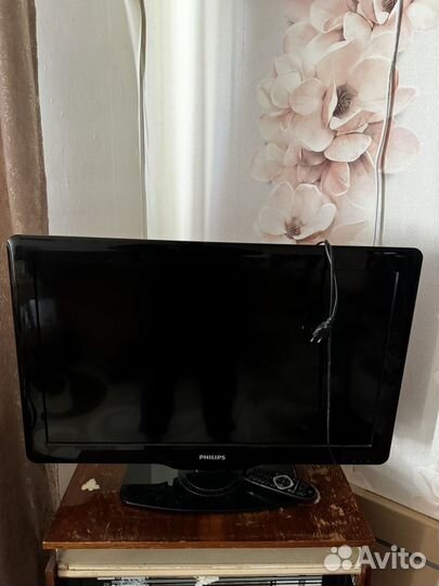 Телевизор Philips 32PFL3606H/60, full HD