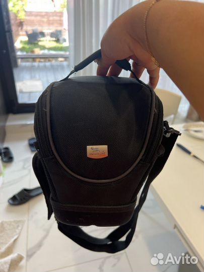 Зеркальный фотоаппарат canon eos 600D