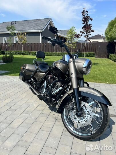 Harley Davibson Road King CVO