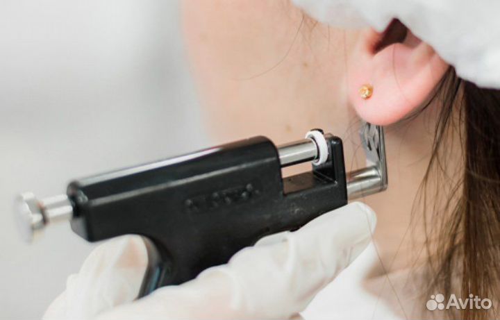 Прокол ушей