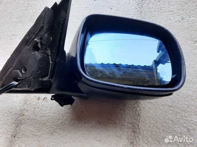 Зеркало правое Volkswagen Passat B5