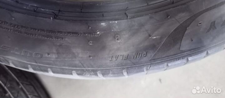 Pirelli P Zero 40 R22