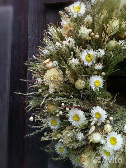 Венок из сухоцветов