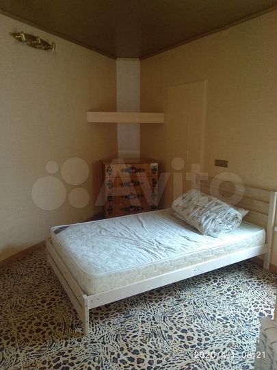 Дом 300 м² на участке 10 сот.