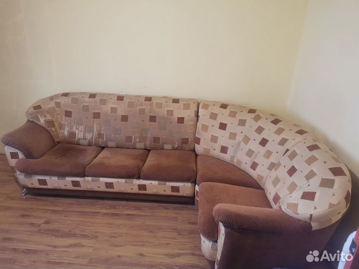 Угловой диван бу