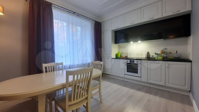 2-к. квартира, 73,4 м², 1/5 эт.