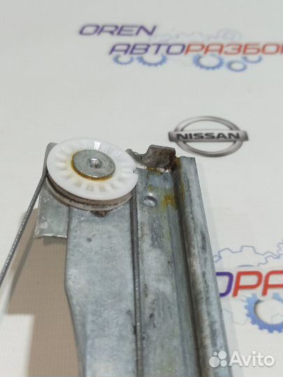 Стеклоподъемный механизм передний правый Renault