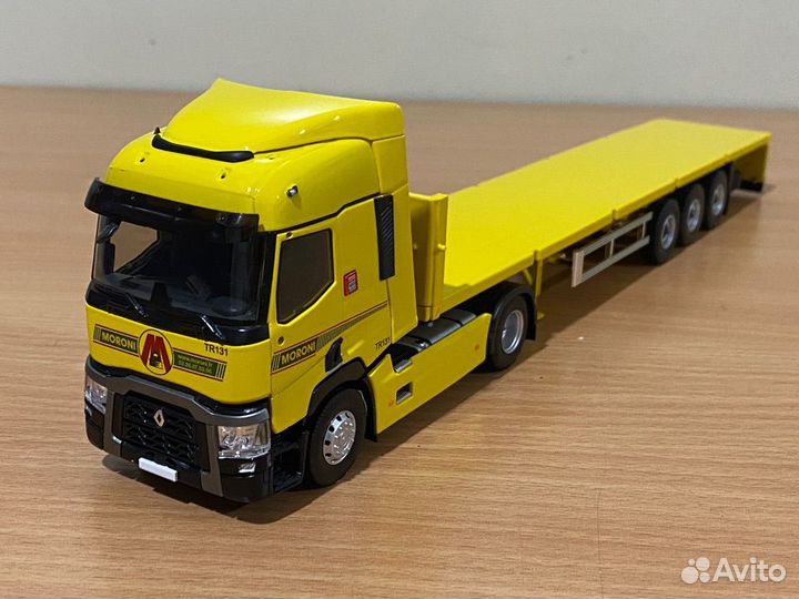 Модель грузовика Renault T 1/43