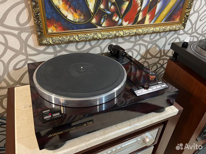 Проигрыватель винила Victor QL 66f