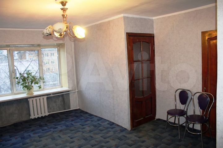 2-к. квартира, 42 м², 3/5 эт.