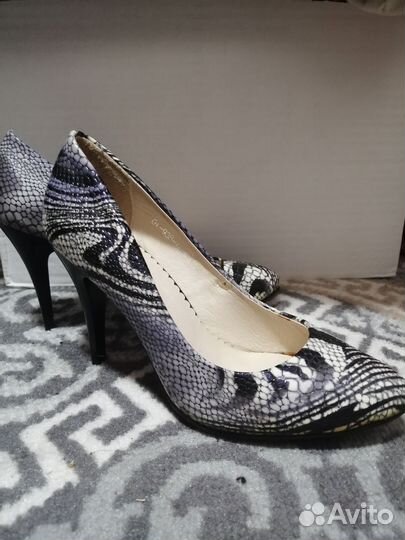Туфли женские 37 размер