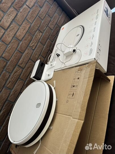 Робот пылесос xiaomi mi robot vacuum mop essential