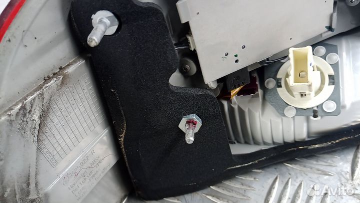 Фонарь BMW 7 E65/E66 (2001-2008)