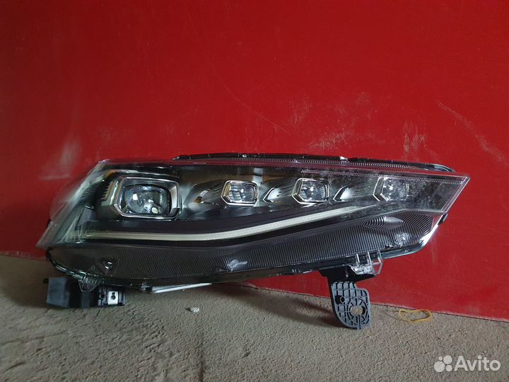 Фара правая Haval F7 19