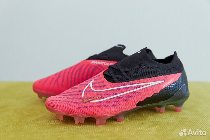 Футбольные бутсы Nike Phantom GX Elite FG