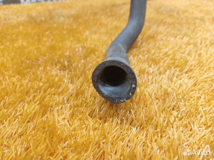 Патрубок расширительного бачка Mercedes-Benz