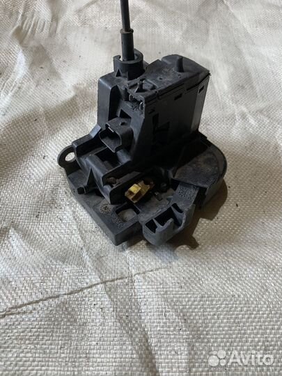 Замок водительской двери renault megane 2