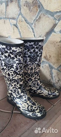 Резиновые сапоги