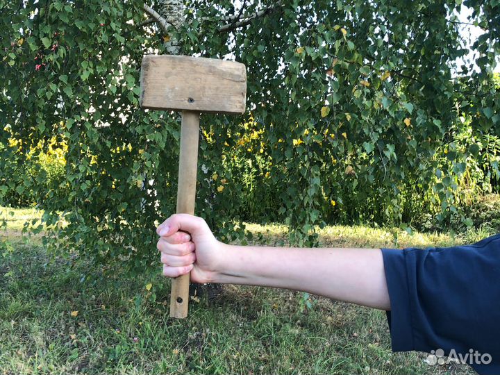 Молот тора деревянный