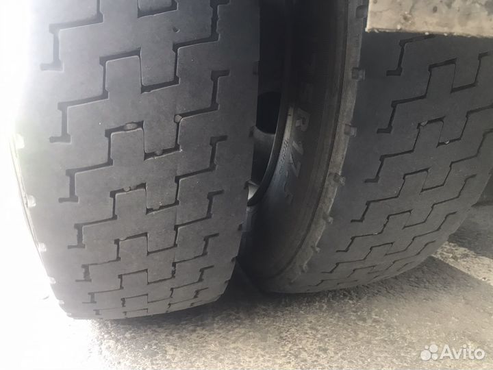 Royal Black Royal A/S 215/75 R17C