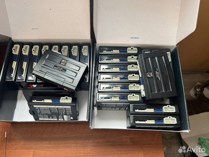 Комплектующие, брелоки, корпуса Scher-Khan