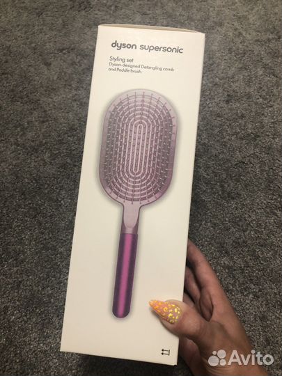 Расческа dyson