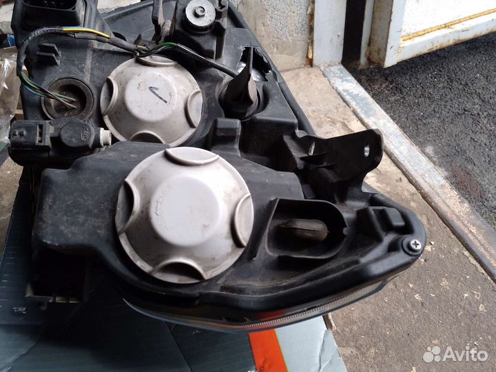 Фара левая лада веста кросс