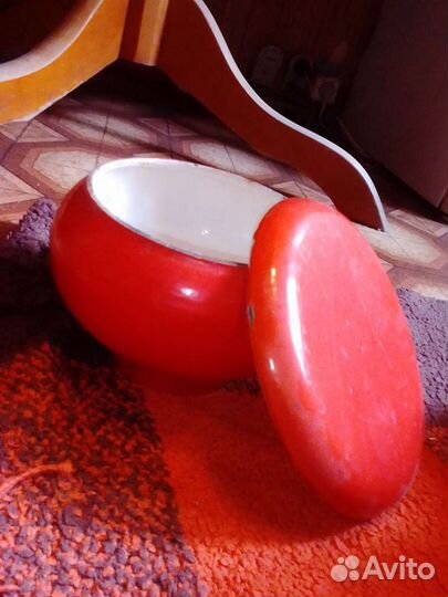 Чан чугунный красный эмалированный