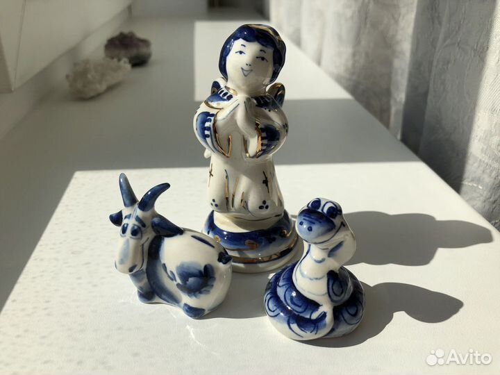 Статуэтки фигурки гжель