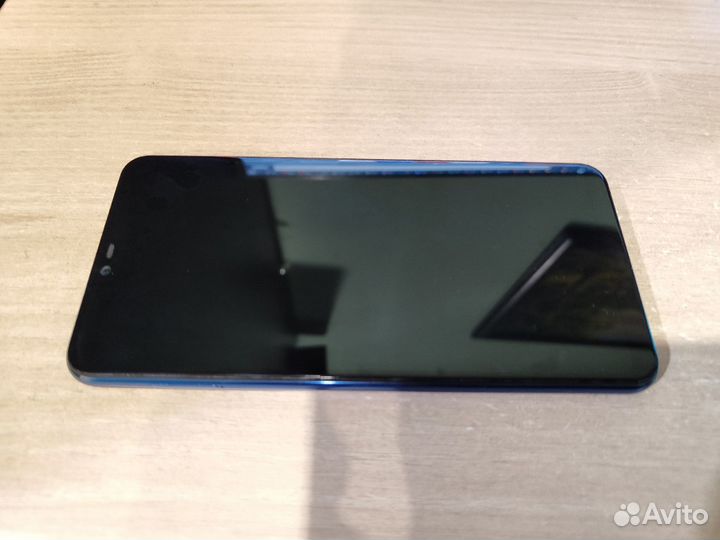 Xiaomi Mi 8 Lite, 4/64 ГБ